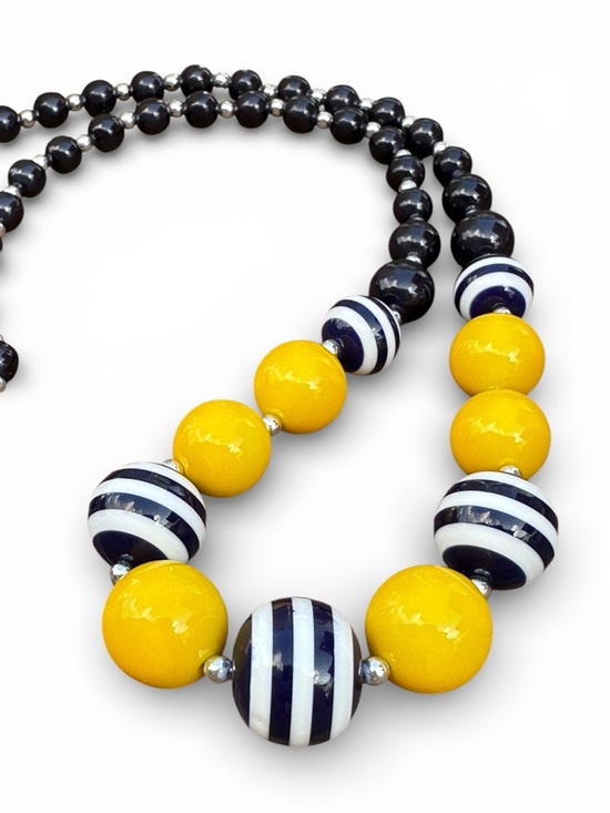 Jewelry - Bold Yellow and Navy Beaded Necklace